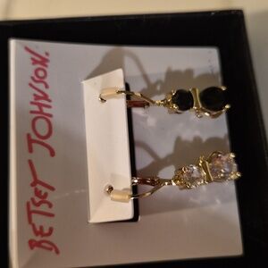 🐈NEW🐈‍⬛️ Betsey Johnson Earrings